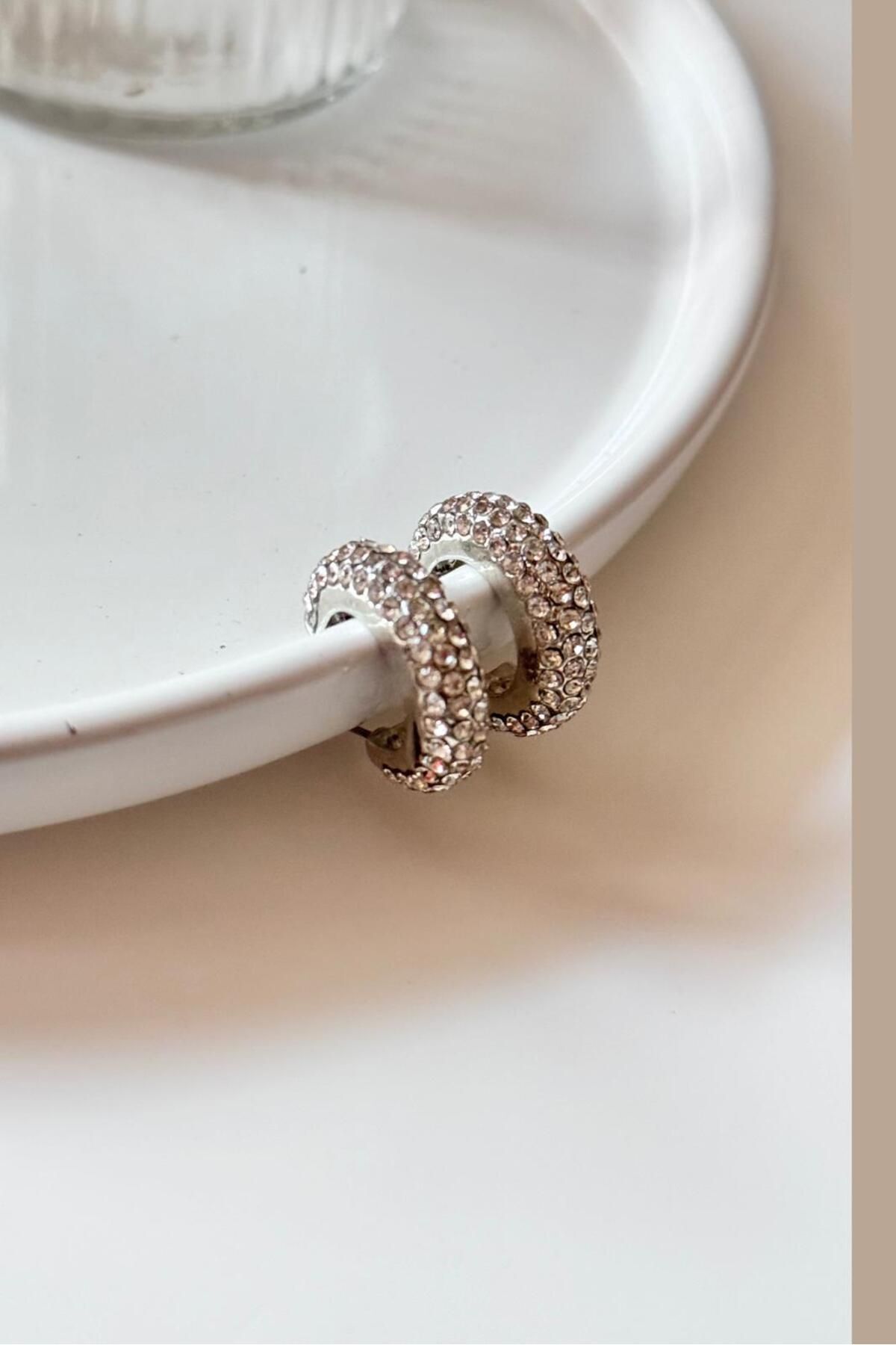 Kadın Küpe Gümüş Ton Zirkon Taşlı Halka