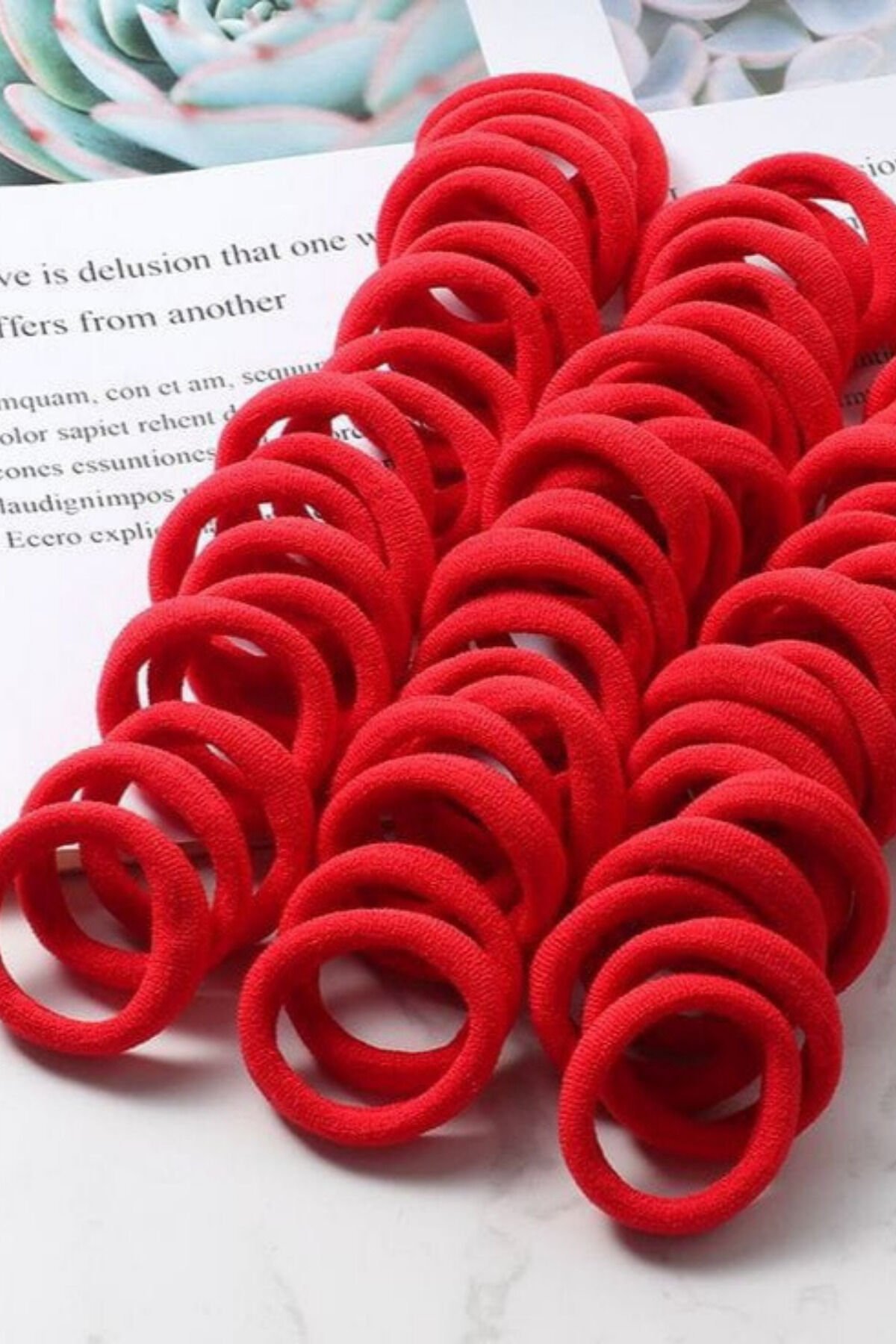 Kırmızı lastik toka 50 li