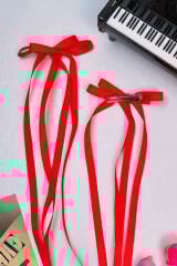 Kadın 2'li Kırmızı Pens Toka Çift Fiyonklu